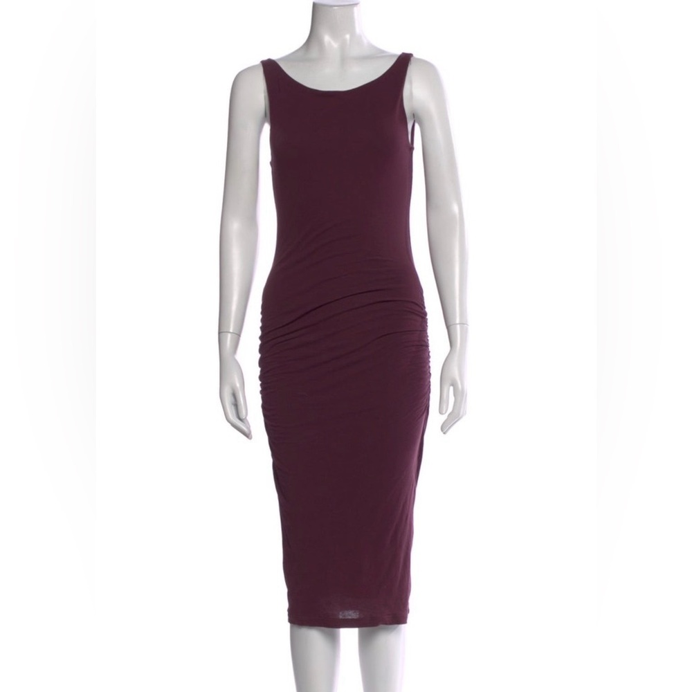 James Perse Sleeveless Plum Scoop Neck Ruched Midi Dress in Plum